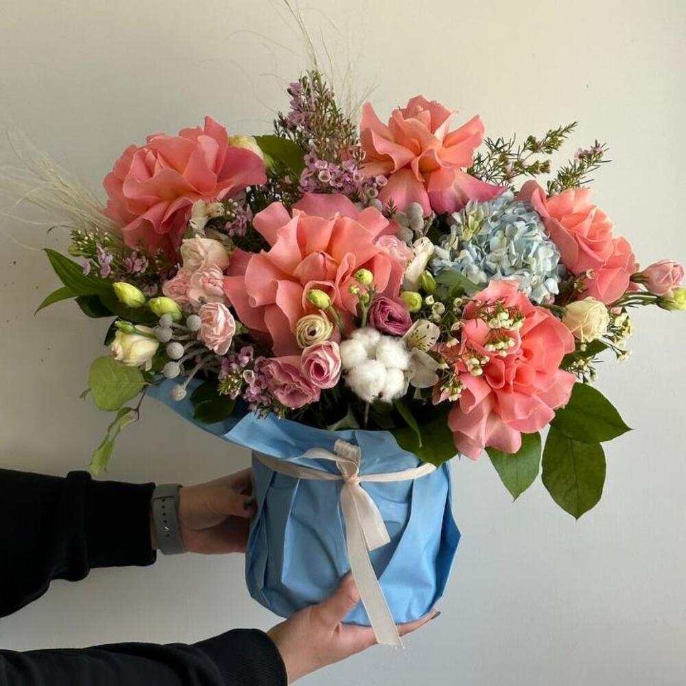 Цветы в коробке