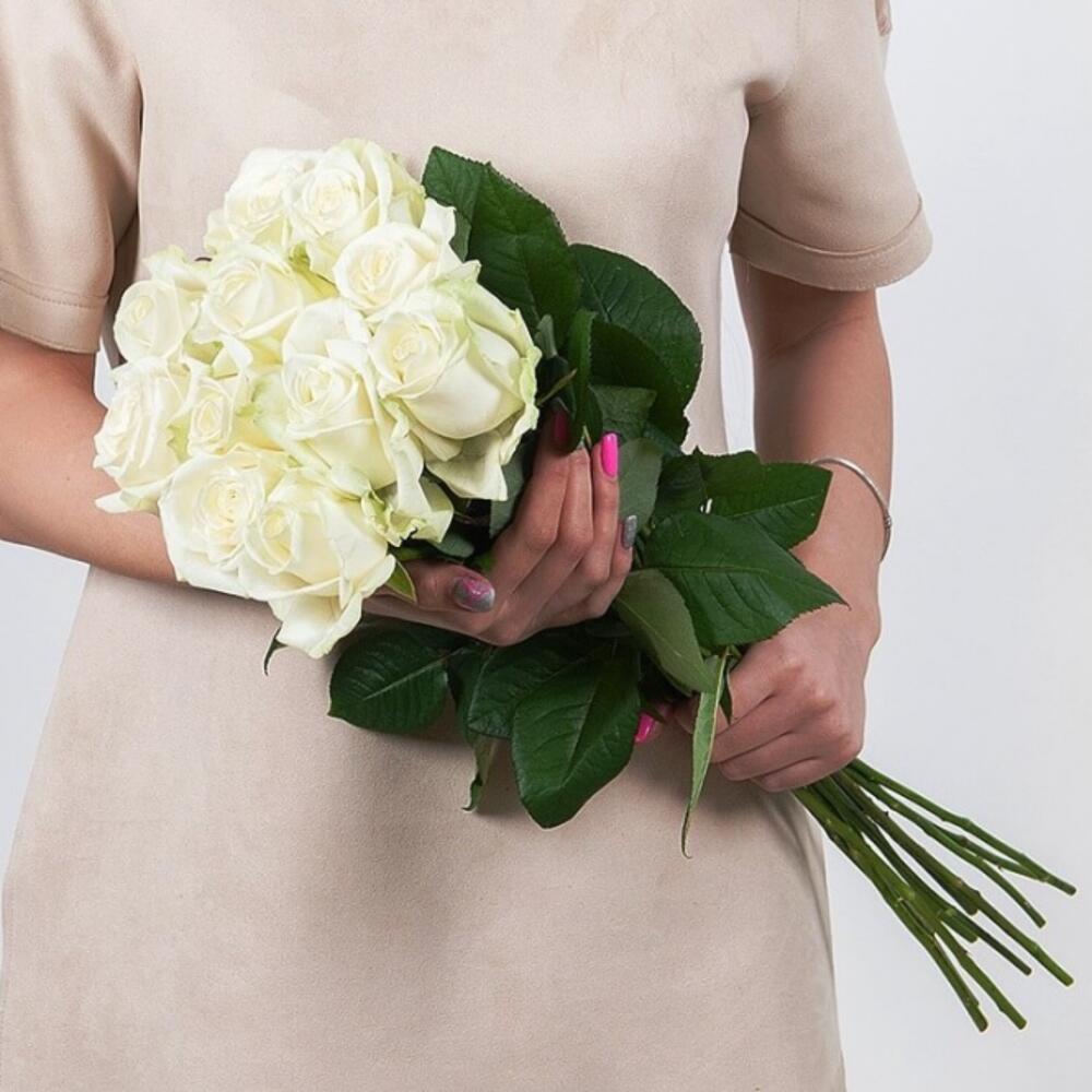 11 белых роз Киев